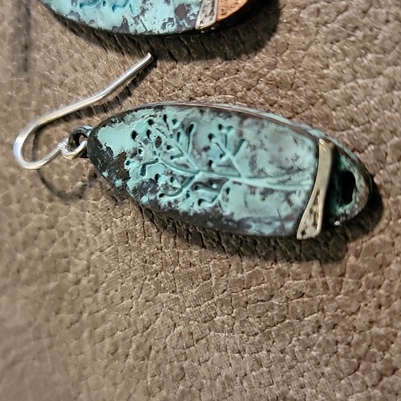 BOGO Turquois metal earrings with tree of life - Picture 3 of 4